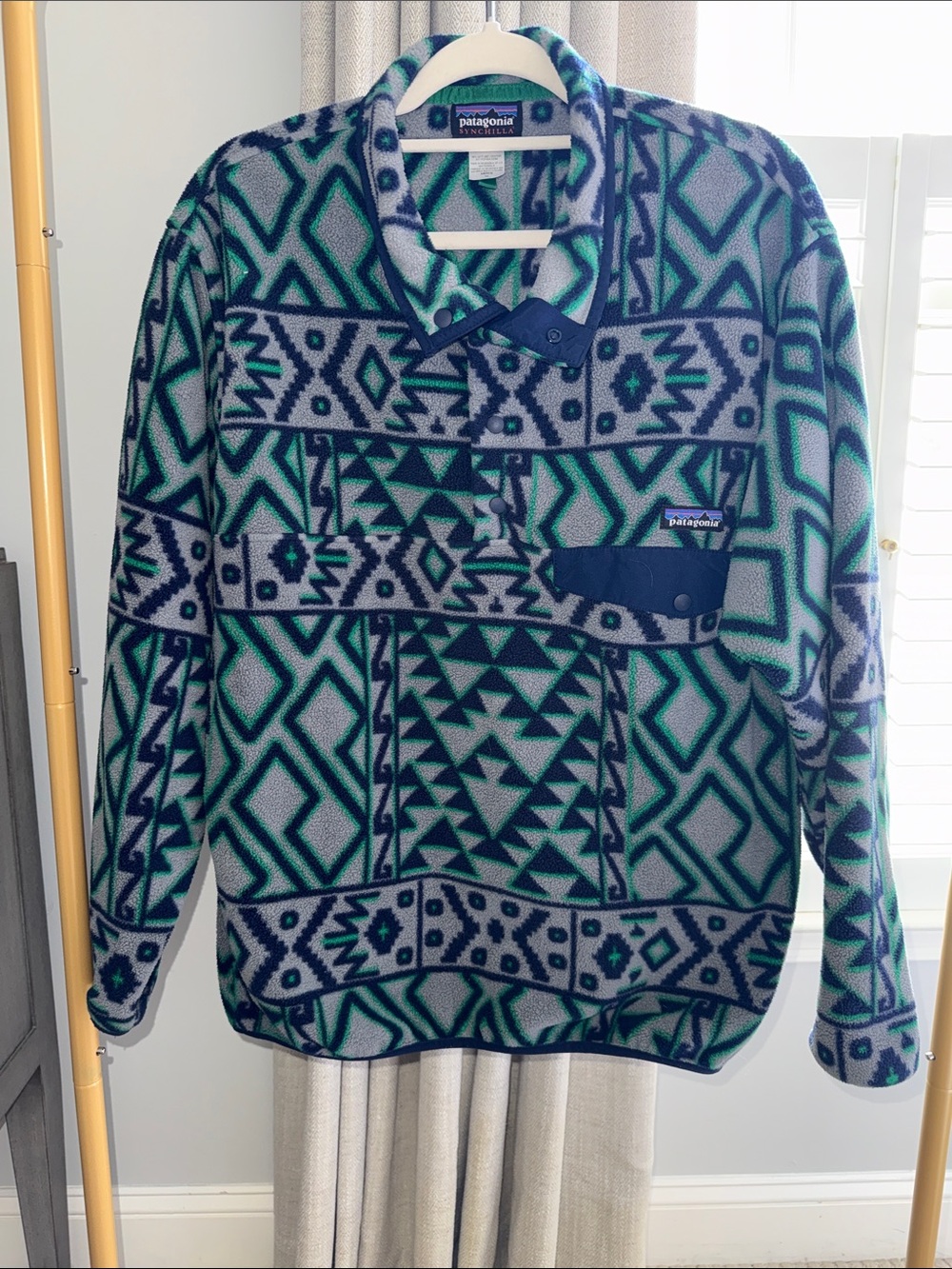 Patagonia Men's Teal & Navy Geometric Fleece Zip-Up